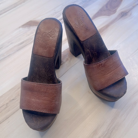 Freebird by Steven Cuba Heels 6 - Picture 4 of 11